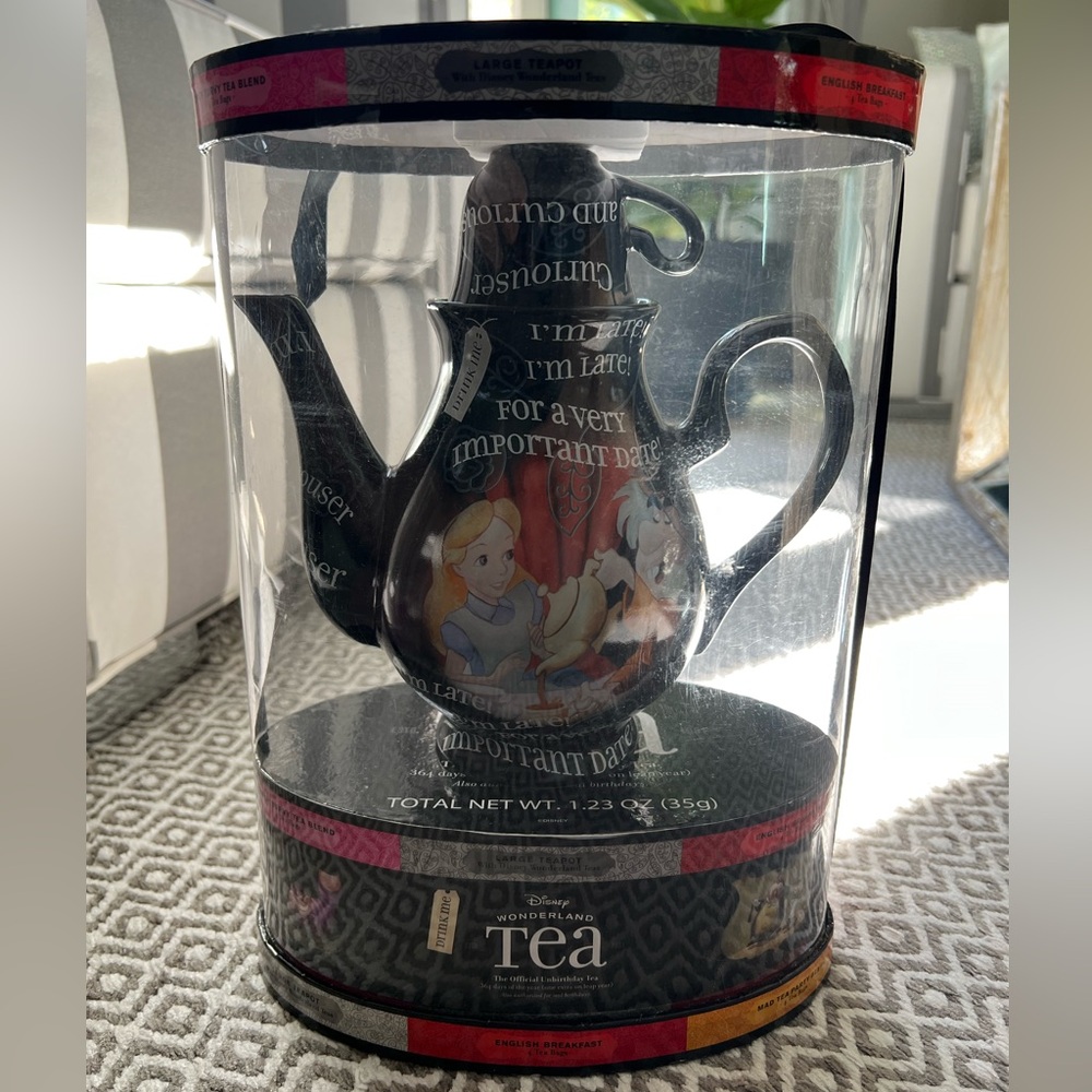 Alice in Wonderland Mad Hatter Tea Party Tea Set. Black. Never Used.